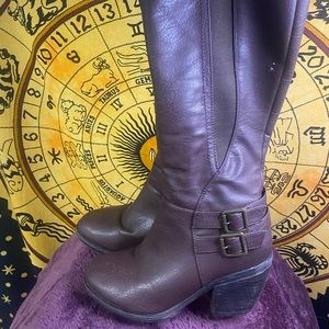Maroon brown riding boots - great for fall!!